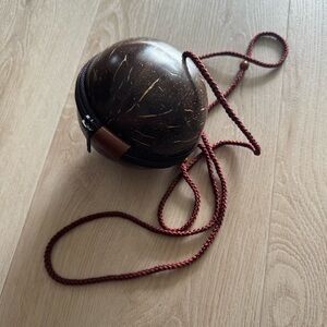 Vintage Natural Coconut Shell Crossbody Bag